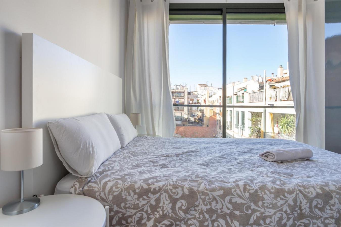 Private Rooms Near Las Ramblas Барселона Екстериор снимка